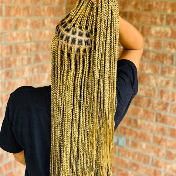 Braids - Picture 8 of 8